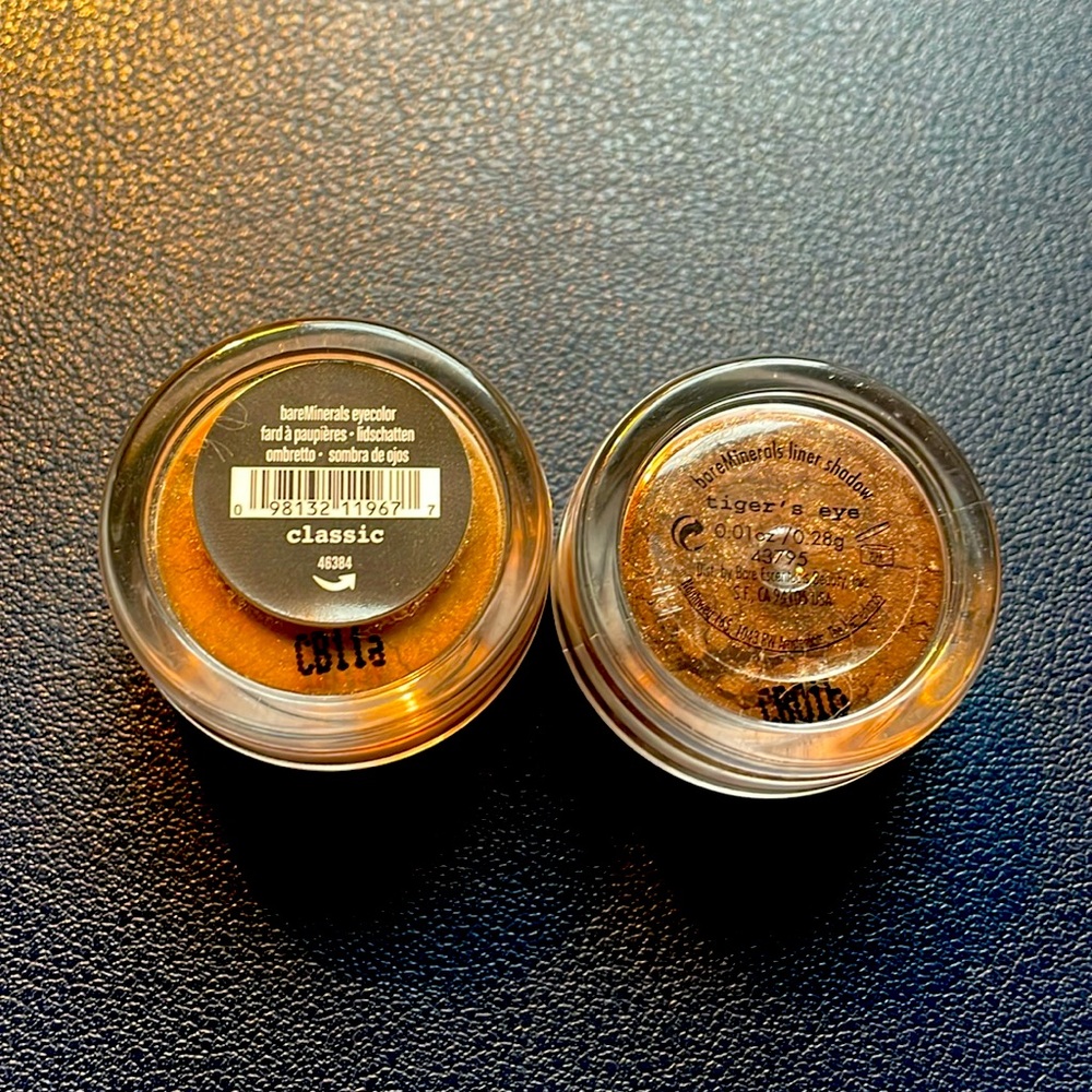 BareMinerals loose powder eye shadow, tiger’s eye and classic colors